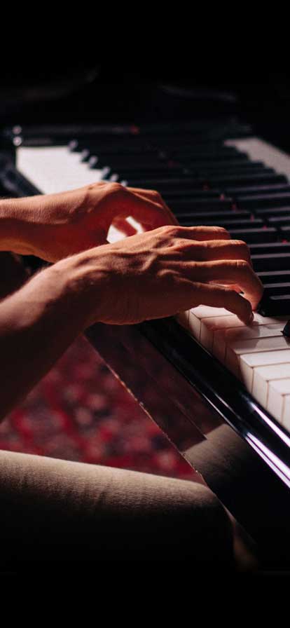 groovestar_about_background_optimized_414x896px
